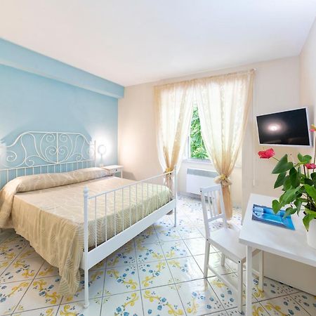 Casamicciola Terme Hotel Il Nespolo מראה חיצוני תמונה
